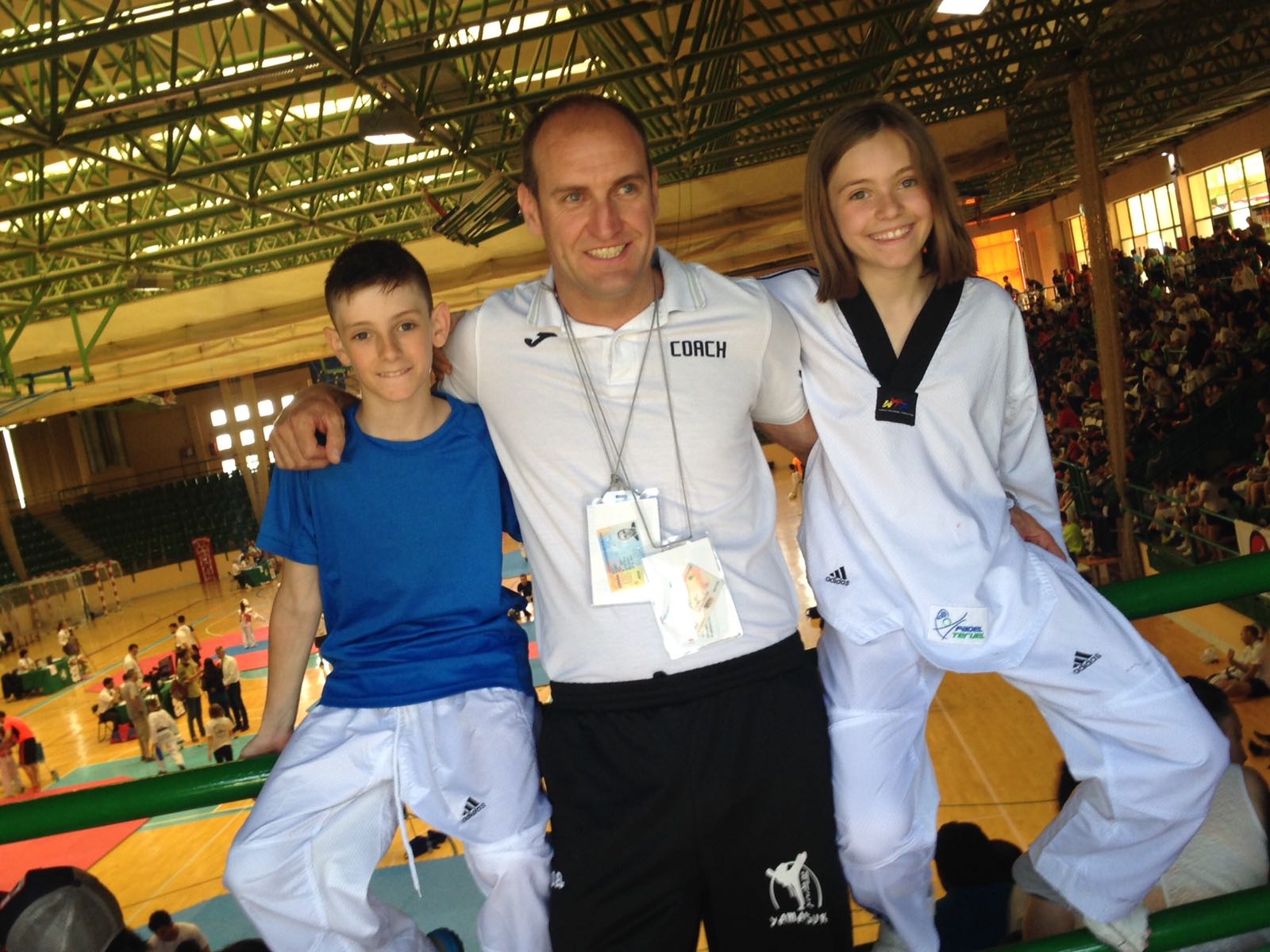 79E608DF 6975 4403 88EC B44202B1D1EF