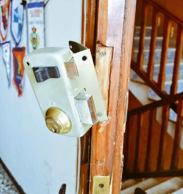 98FE5389 2FDA 4667 B2F6 3A57BF40460D