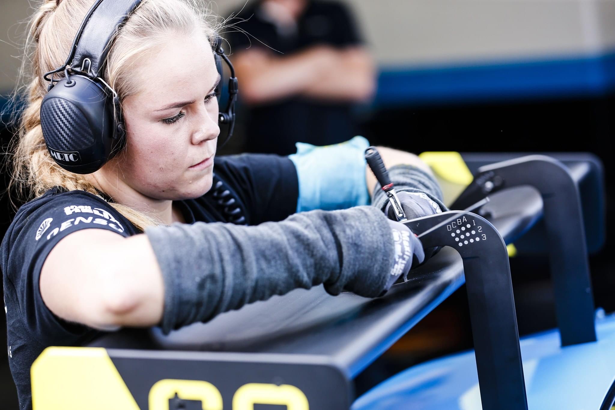 A0B123EF 940E 4093 87ED B8D2C58E6B5E