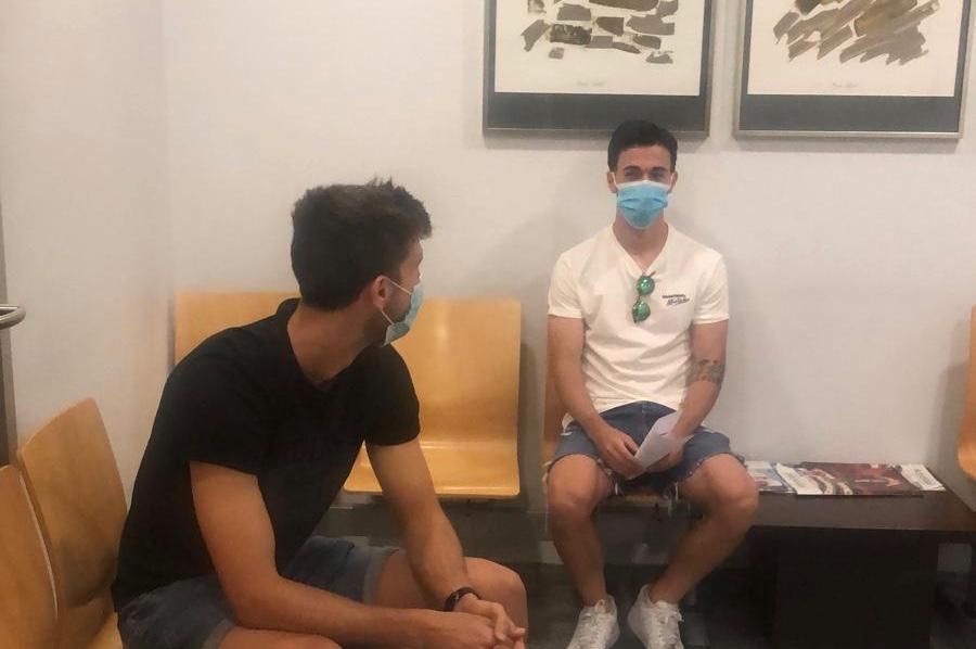 C2096CAC D484 4FCB 9A31 AC3D76EA33A9