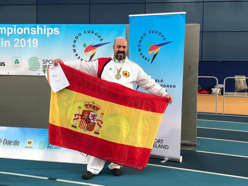 F9D7082A BA33 4C68 8B08 A80A2220D49D