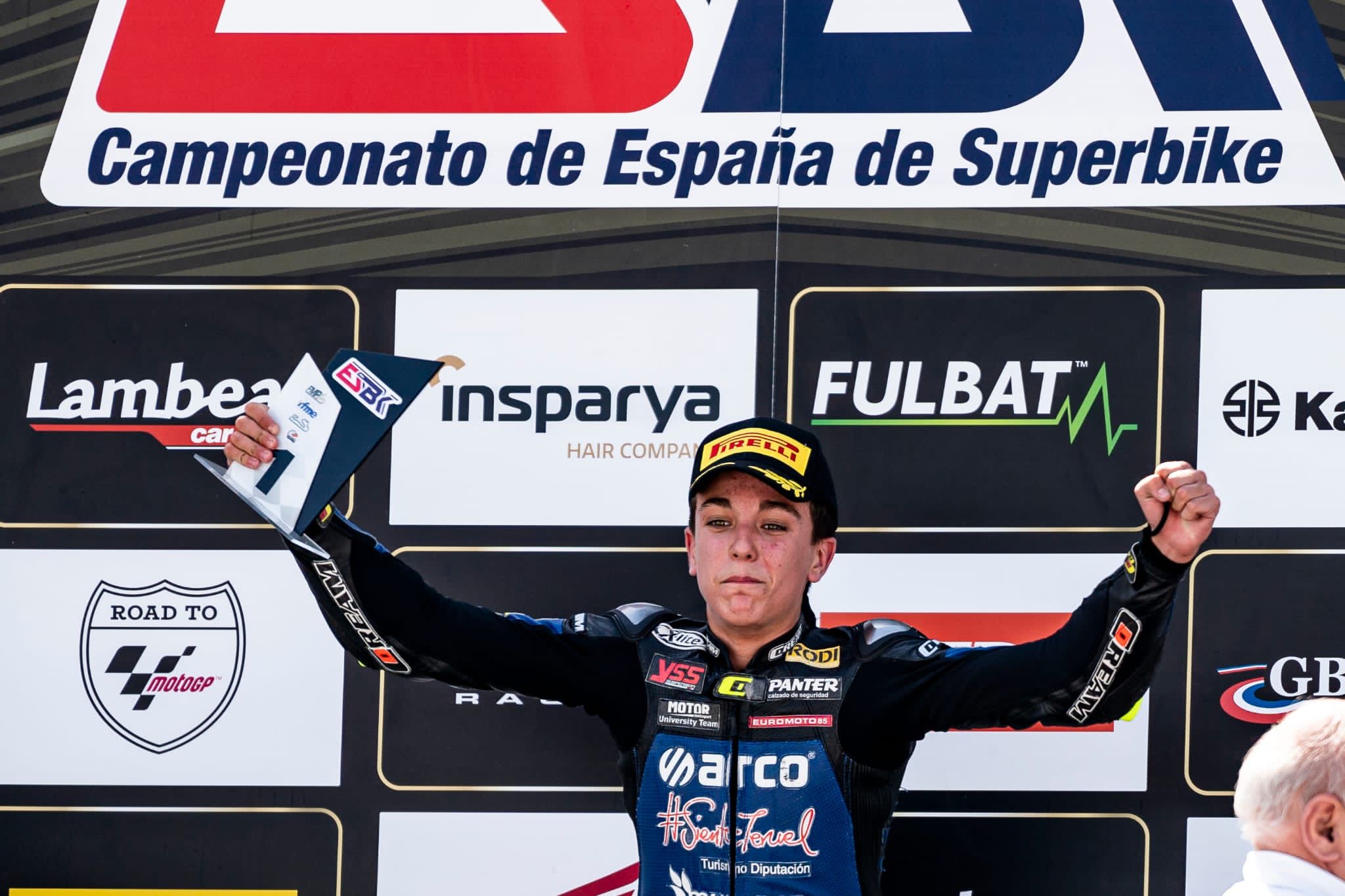 ea8c0a41 e966 4a00 aa25 8ddc66b85dbd