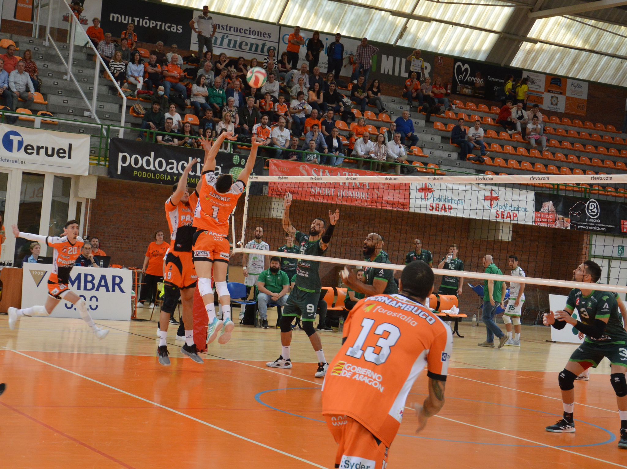 8325FB21 42A1 4433 A721 15AF9A1C21B2